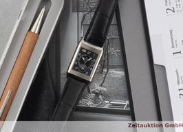 Jaeger-LeCoultre Reverso 270.3.36 (2000) - Black dial 26 mm White Gold case