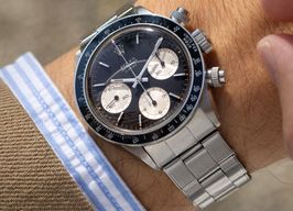 Rolex Daytona 6240 (1966) - 37 mm Steel case