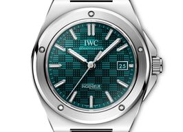 IWC Ingenieur Automatic IW328903 (2024) - Groen wijzerplaat 40mm Staal