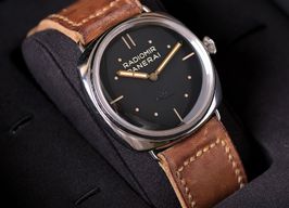 Panerai Radiomir 3 Days 47mm PAM00425 (Unknown (random serial)) - Black dial 47 mm Steel case