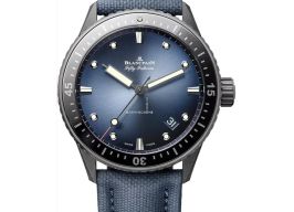 Blancpain Fifty Fathoms Bathyscaphe 5000A-0140-O52A (2026) - Blauw wijzerplaat Keramiek