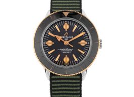 Breitling Superocean Heritage U10370 (2021) - 42 mm Gold/Steel case