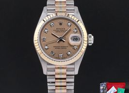 Rolex Lady-Datejust 69179 (1990) - Champagne wijzerplaat 26mm Witgoud