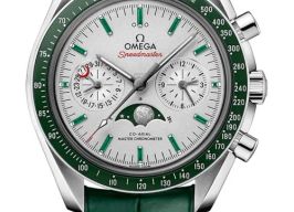 Omega Speedmaster Moonphase 304.93.44.52.99.003 (2026) - Silver dial 44 mm Platinum case