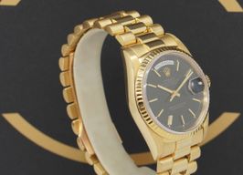 Rolex Day-Date 36 18238 (1989) - Zwart wijzerplaat 36mm Geelgoud