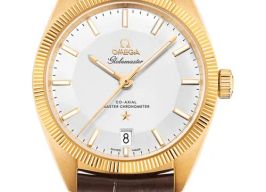 Omega Globemaster 130.53.39.21.02.002 (2026) - Zilver wijzerplaat 39mm Geelgoud