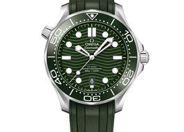 Omega Seamaster Diver 300 M 210.32.42.20.10.001 (2025) - Green dial 42 mm Steel case