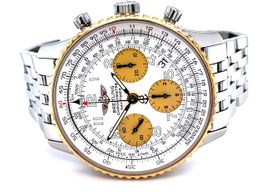 Breitling Navitimer D23322 -