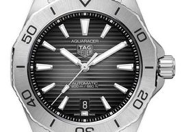 TAG Heuer Aquaracer WBP2110.BA0627 (2025) - Black dial 40 mm Steel case