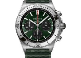 Breitling Chronomat 42 AB0134101L2S1 (2024) - Groen wijzerplaat 43mm Staal