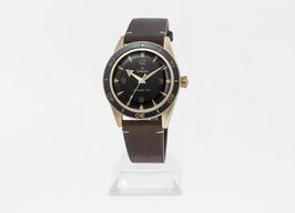 Omega Seamaster 300 234.92.41.21.10.001 (2025) - Bruin wijzerplaat 41mm Roségoud