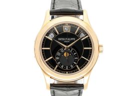 Patek Philippe Annual Calendar 5205R-010 (2017) - Black dial 40 mm Rose Gold case