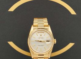 Rolex Day-Date 36 18238 (1998) - Silver dial 36 mm Yellow Gold case