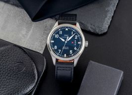 IWC Pilot Mark IW326501 (Unknown (random serial)) - Black dial 41 mm Steel case