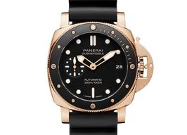 Panerai Luminor Submersible PAM02164 (2024) - Black dial 42 mm Red Gold case