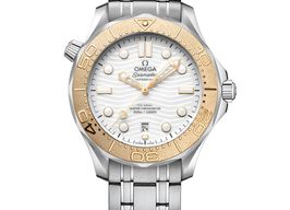 Omega Seamaster Diver 300 M 522.21.42.20.04.001 (2025) - White dial 42 mm Steel case