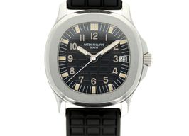 Patek Philippe Aquanaut 5060 (1997) - Zwart wijzerplaat 34mm Staal