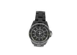 Chanel J12 H5697 -