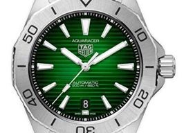 TAG Heuer Aquaracer WBP2115.BA0627 (2026) - Green dial 40 mm Steel case