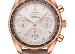 Omega Speedmaster 324.63.38.50.02.003 (2026) - Beige wijzerplaat 38mm Roségoud