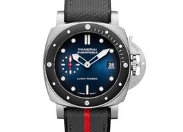 Panerai Submersible PAM01565 -