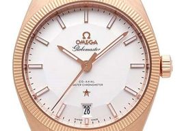 Omega Globemaster 130.53.39.21.02.001 (2026) - Zilver wijzerplaat 39mm Roségoud