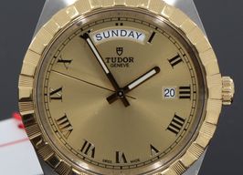 Tudor Royal 28603 (2023) - Gold dial 41 mm Steel case