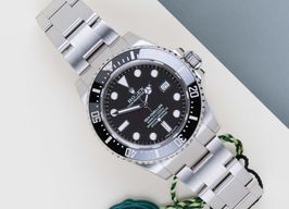 Rolex Sea-Dweller 4000 116600 -