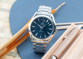 Omega Seamaster Aqua Terra 231.10.42.22.03.001 (Onbekend (willekeurig serienummer)) - Blauw wijzerplaat 42mm Staal