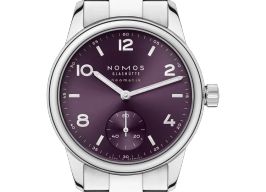 NOMOS Club 757 -