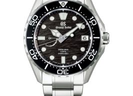 Grand Seiko Evolution 9 Collection SLGA015 (2025) - Black dial 44 mm Titanium case