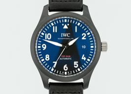 IWC Pilot IW326901 (2023) - Zwart wijzerplaat 41mm Keramiek