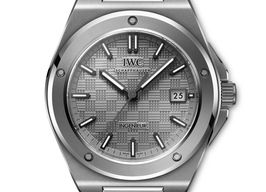 IWC Ingenieur Automatic IW328904 (2024) - Grijs wijzerplaat 40mm Titanium