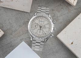 Omega Speedmaster Day Date 3521.30.00 (1996) - Silver dial 38 mm Steel case