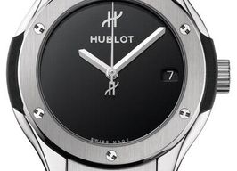 Hublot Classic Fusion Quartz 581.NX.1270.RX.MDM (2026) - Zwart wijzerplaat 33mm Titanium