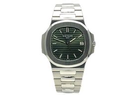 Patek Philippe Nautilus 5711/1A-014 (2022) - Groen wijzerplaat 40mm Staal