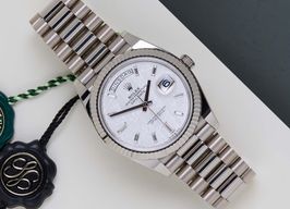 Rolex Day-Date 40 228239 (2024) - Silver dial 40 mm White Gold case