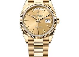 Rolex Day-Date 36 128238 (2025) - Champagne wijzerplaat 36mm Geelgoud