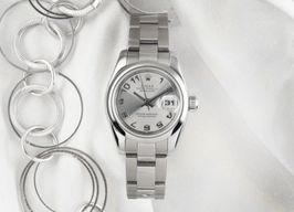 Rolex Lady-Datejust 179160 (Onbekend (willekeurig serienummer)) - Zilver wijzerplaat 26mm Staal