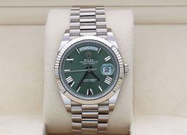 Rolex Day-Date 40 228239 (Unknown (random serial)) - Green dial 40 mm White Gold case