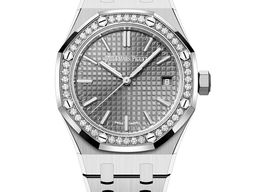 Audemars Piguet Royal Oak Selfwinding 15551ST.ZZ.1356ST.06 (2025) - Blauw wijzerplaat 37mm Staal