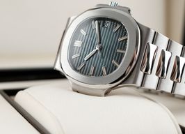 Patek Philippe Nautilus 5800/1A-001 (2007) - Blue dial 38 mm Steel case
