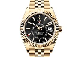 Rolex Sky-Dweller 336938 (2025) - Black dial 42 mm Yellow Gold case