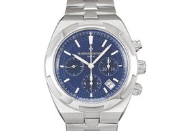 Vacheron Constantin Overseas Chronograph 5500V/110A-B148 (2020) - Blauw wijzerplaat 43mm Staal