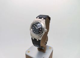 Audemars Piguet Royal Oak Lady 67620ST (2011) - Black dial 33 mm Steel case