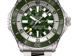 Breitling Superocean 46 E10379D31L1E1 (2026) - Groen wijzerplaat 47mm Titanium
