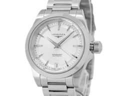 Longines Conquest L3.430.4.72.6 (2025) - Silver dial 34 mm Steel case