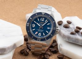 Breitling Superocean 44 A17367D81C1A1 -