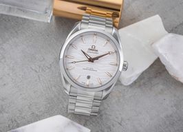 Omega Seamaster Aqua Terra 220.10.38.20.02.002 (Unknown (random serial)) - Silver dial 38 mm Steel case