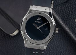 Hublot Classic Fusion 542.NX.1270.RX (2024) - 42mm Titanium